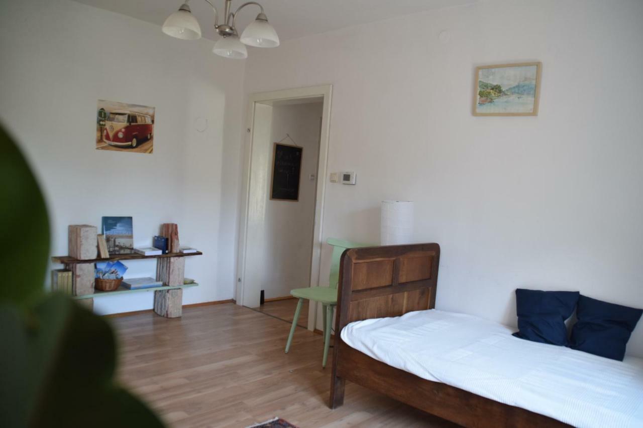 Vintage-Ferienwohnung Fuer 2 Schörfling Zewnętrze zdjęcie